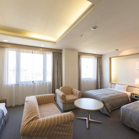 Sky Hotel Namerikawa מראה חיצוני תמונה