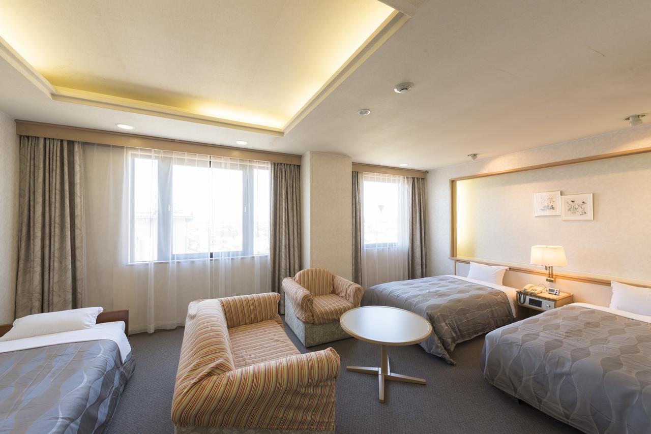 Sky Hotel Namerikawa מראה חיצוני תמונה